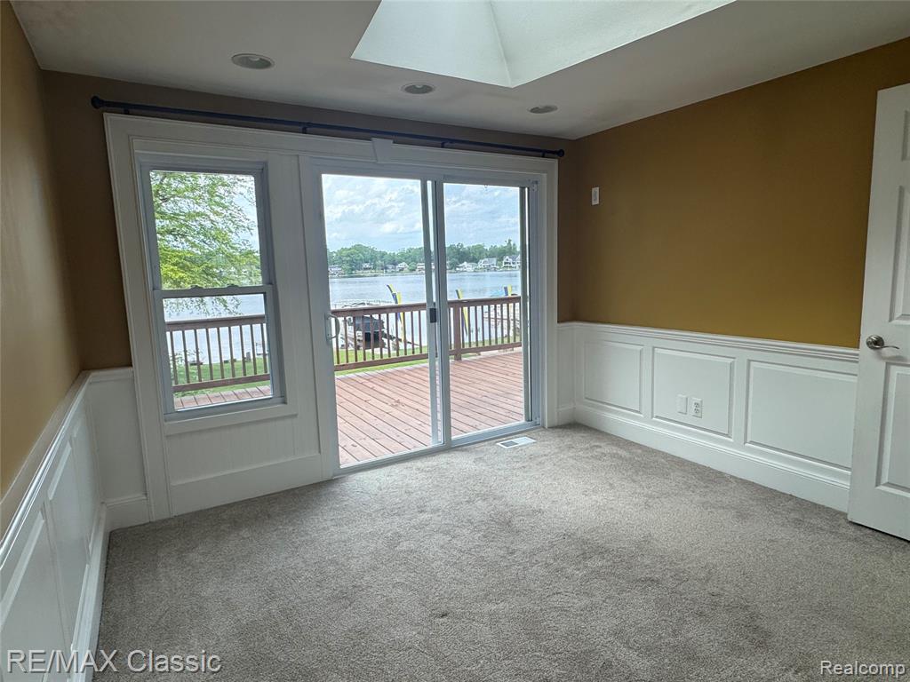1508 LAKEVIEW Drive, Wolverine Lake, MI 48390 — Photo 22