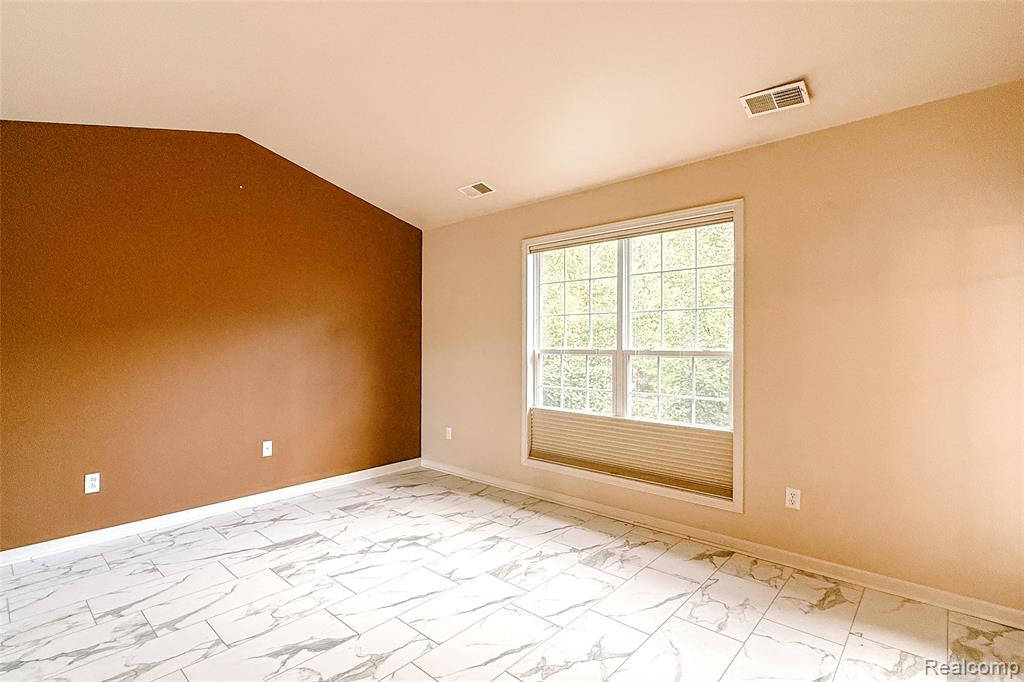 28560 Carlton Way Drive, Novi, MI — Photo 26