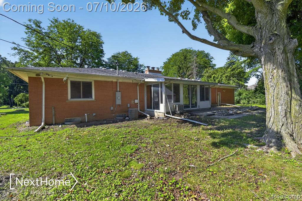 33950 Ecorse Road, Romulus, MI 48174 — Photo 28