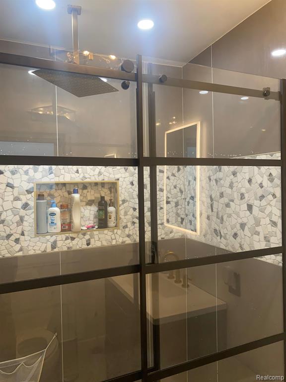 4519 WASHINGTON Street, Wayne, MI 48184 — Photo 10
