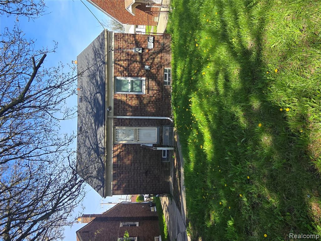8842 Longacre Street, Detroit, MI 48228 — Photo 6