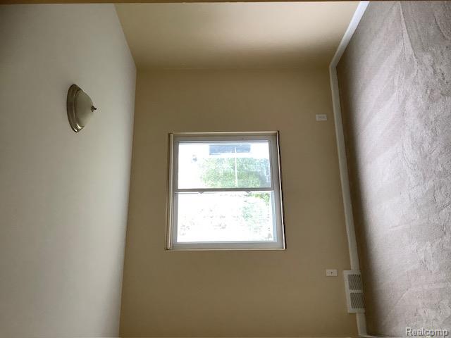 734 Harcourt Road, Grosse Pointe Park, MI 48230 — Photo 22