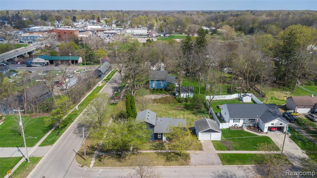 227 Emily Street, Flushing, MI 48433 — Photo 30