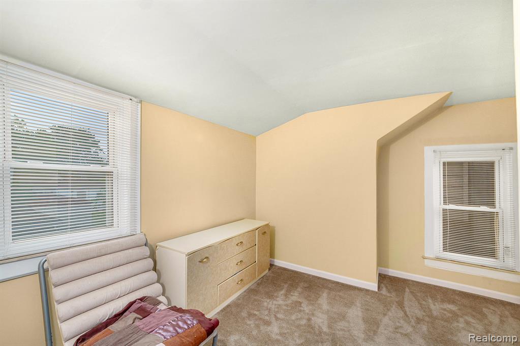 701 Cleophus Parkway, Lincoln Park, MI 48146 — Photo 14
