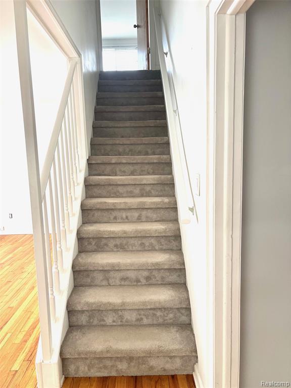 505 S Chocolay Avenue, Clawson, MI — Photo 9