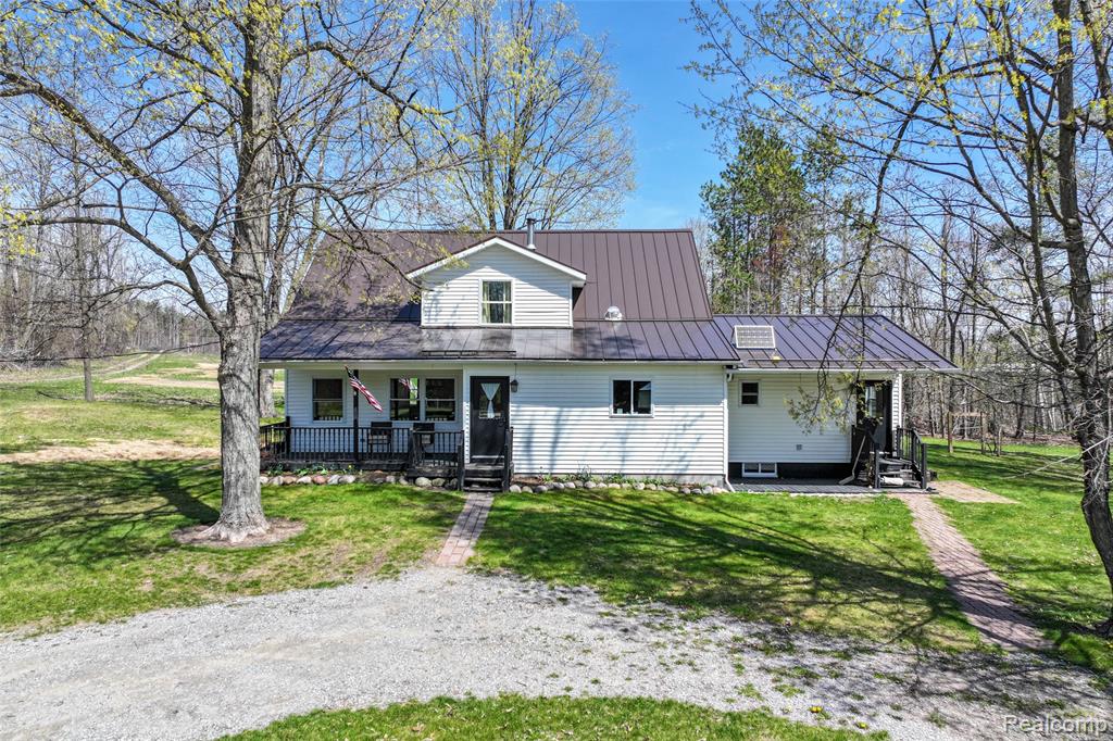 1064 W Helmer Lake Road, Mio, MI 48647
