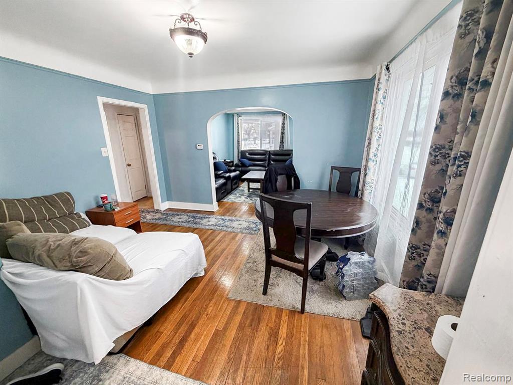 8805 Whitlock Avenue, Dearborn, MI 48126 — Photo 12