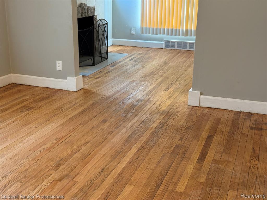 9141 Wayburn Street, Detroit, MI 48224 — Photo 13