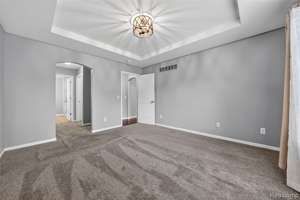 30278 Bradmore Road, Warren, MI 48092 — Photo 17
