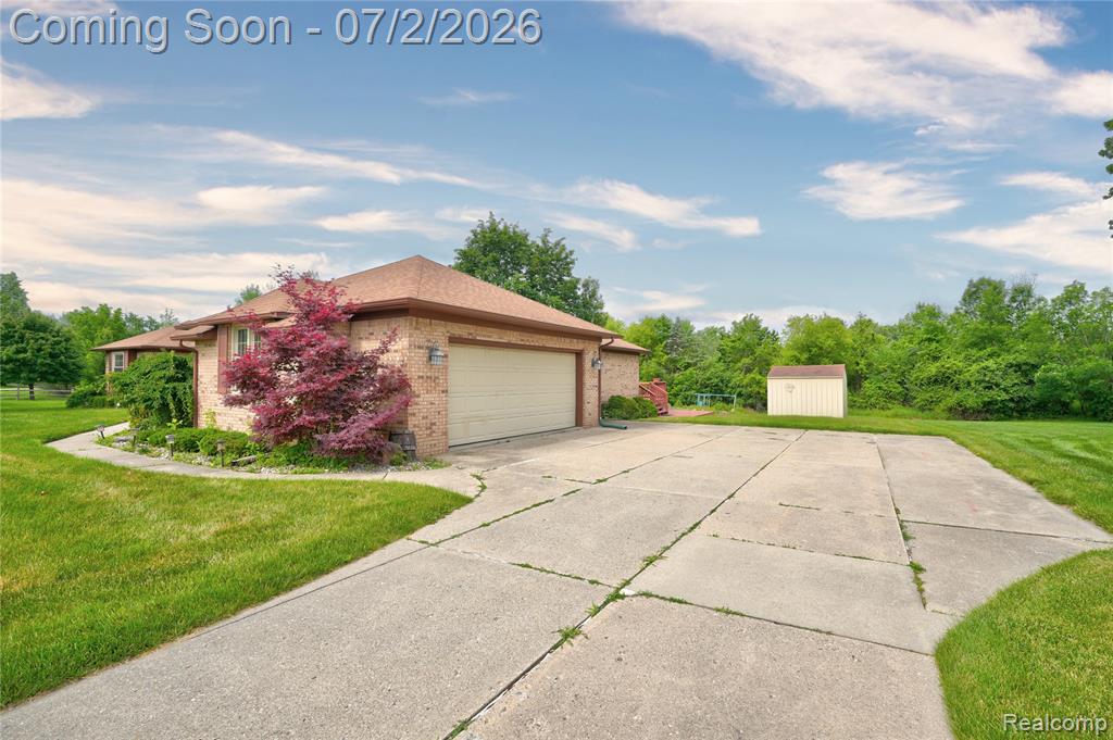 1225 Old Timber Trail, Flint, MI 48532 — Photo 15