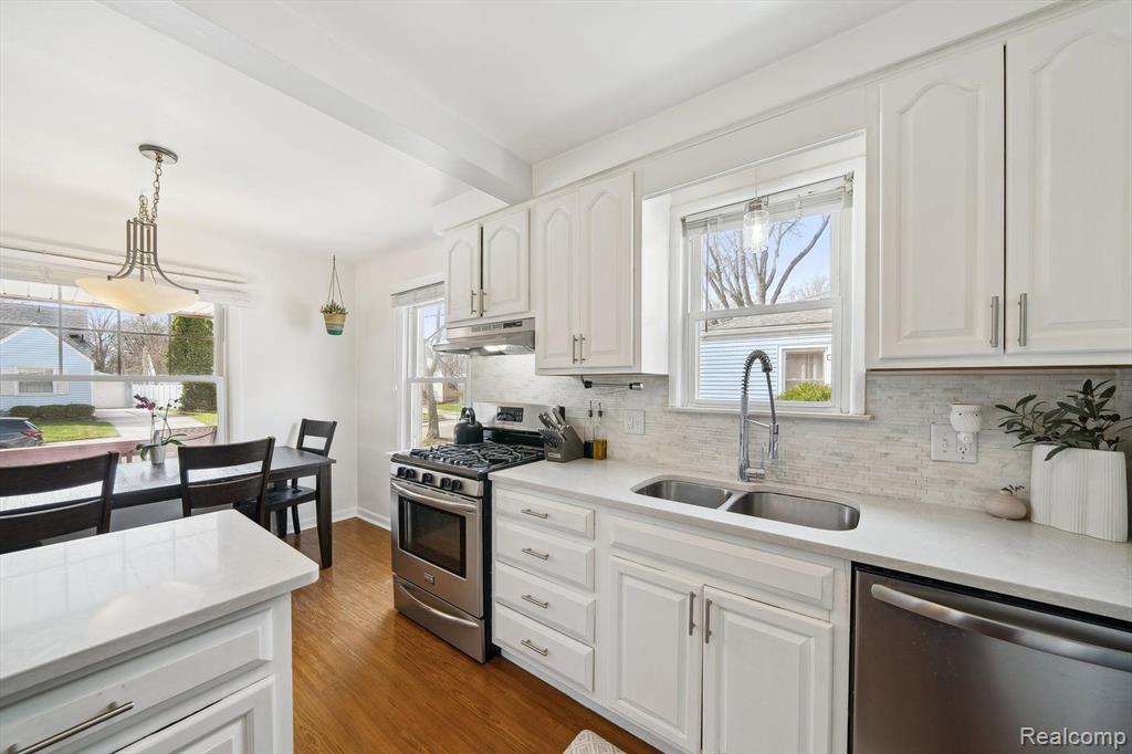 4034 CUMMINGS Avenue, Berkley, MI 48072 — Photo 10
