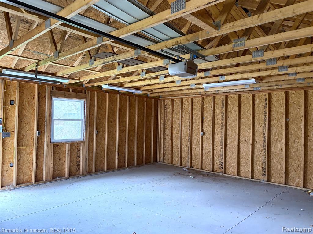 9614 Auburndale Street, Livonia, MI 48150 — Photo 26