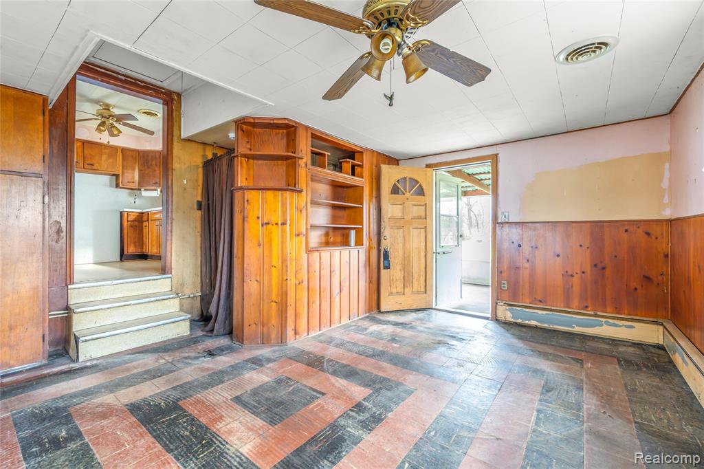 29229 Beverly Road, Romulus, MI 48174 — Photo 16