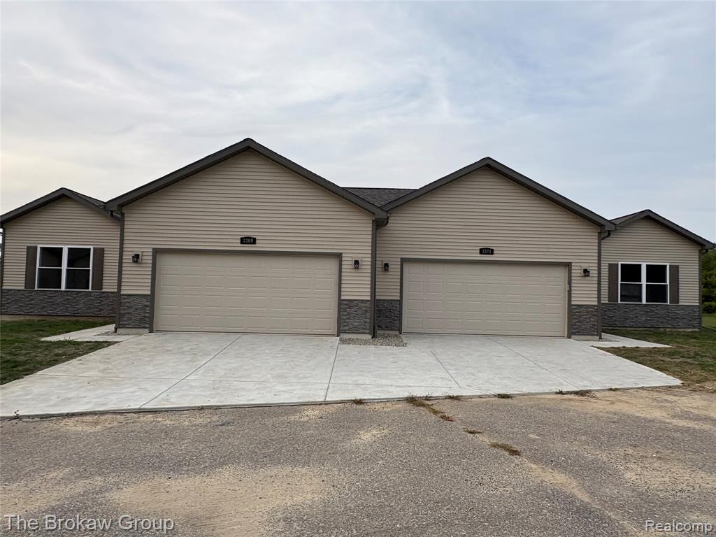 3371 Meadowridge Court, Davison, MI 48423 — Photo 3