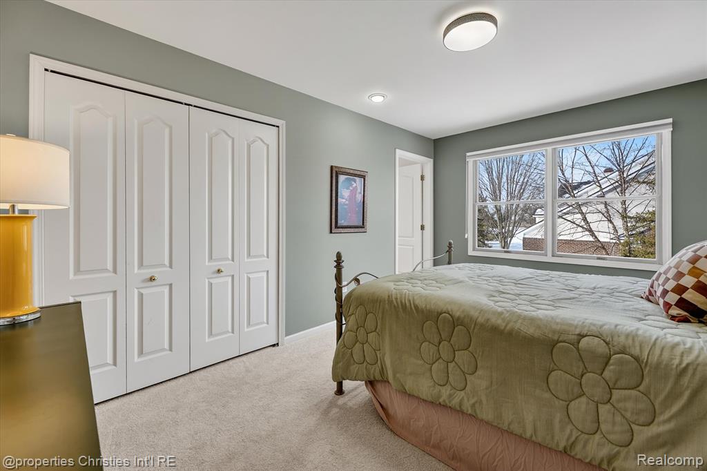 45653 TOURNAMENT Drive N, Northville, MI 48168 — Photo 49