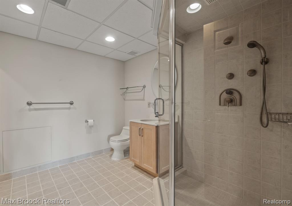 519 Hawksmoore Drive, Clarkston, MI 48348 — Photo 52