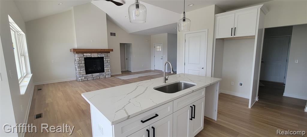 2878 Clivedon Road, Howell, MI 48843 — Photo 6