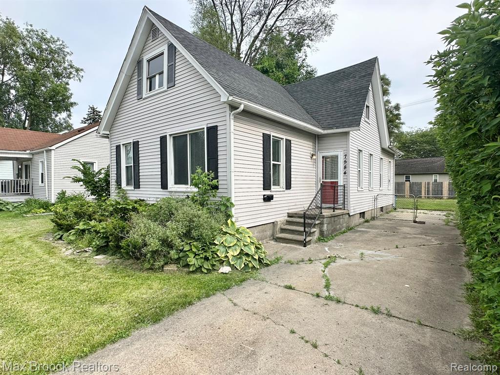 7584 Jackson Avenue, Warren, MI 48091 — Photo 2