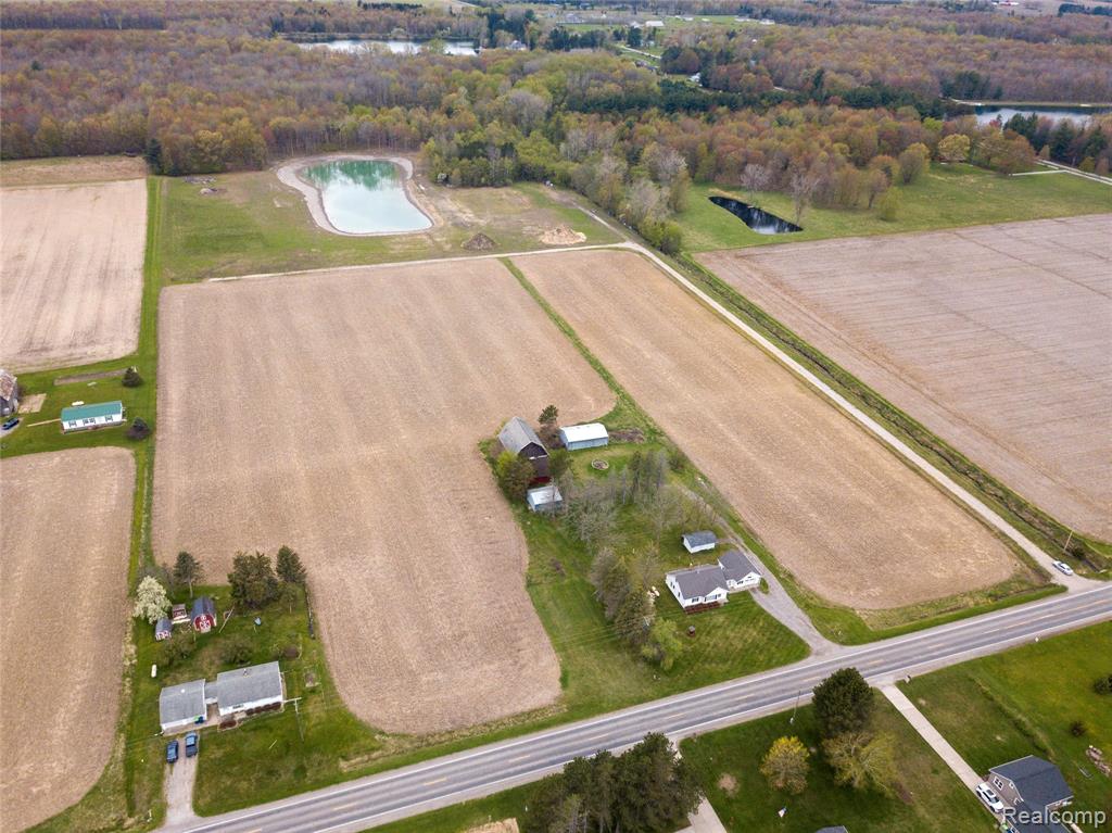 2250 S Hemlock Road, Hemlock, MI 48626 — Photo 3