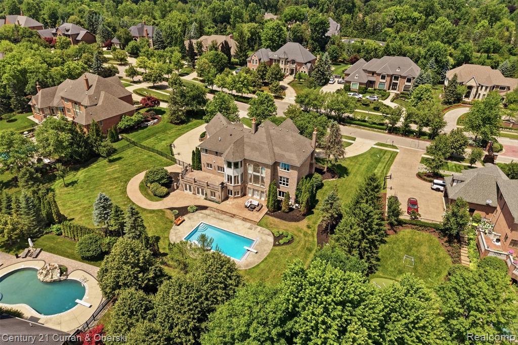 47515 Bellagio Drive, Northville, MI 48167 — Photo 3