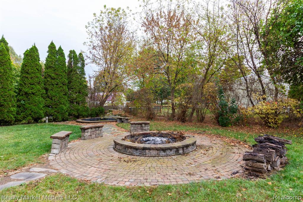 781 W Davison Lake Road, Oxford, MI 48371 — Photo 25
