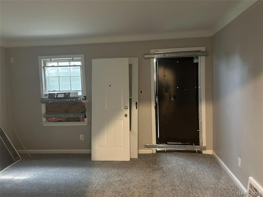7353 Ashton Avenue, Detroit, MI 48228 — Photo 5
