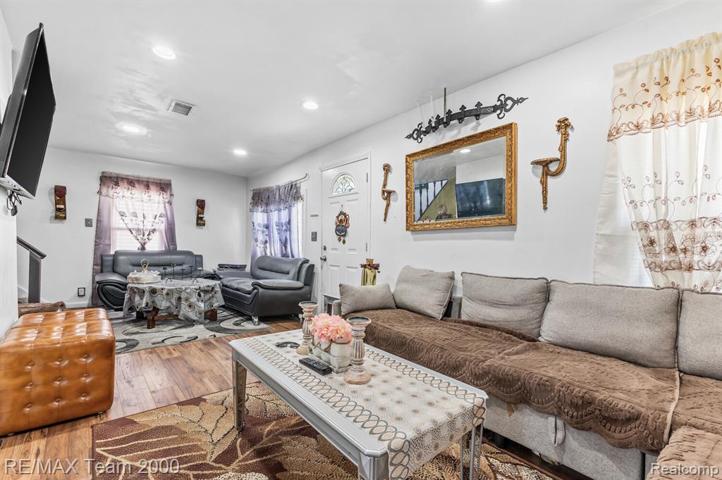 7415 Gilman Street, Westland, MI — Photo 5