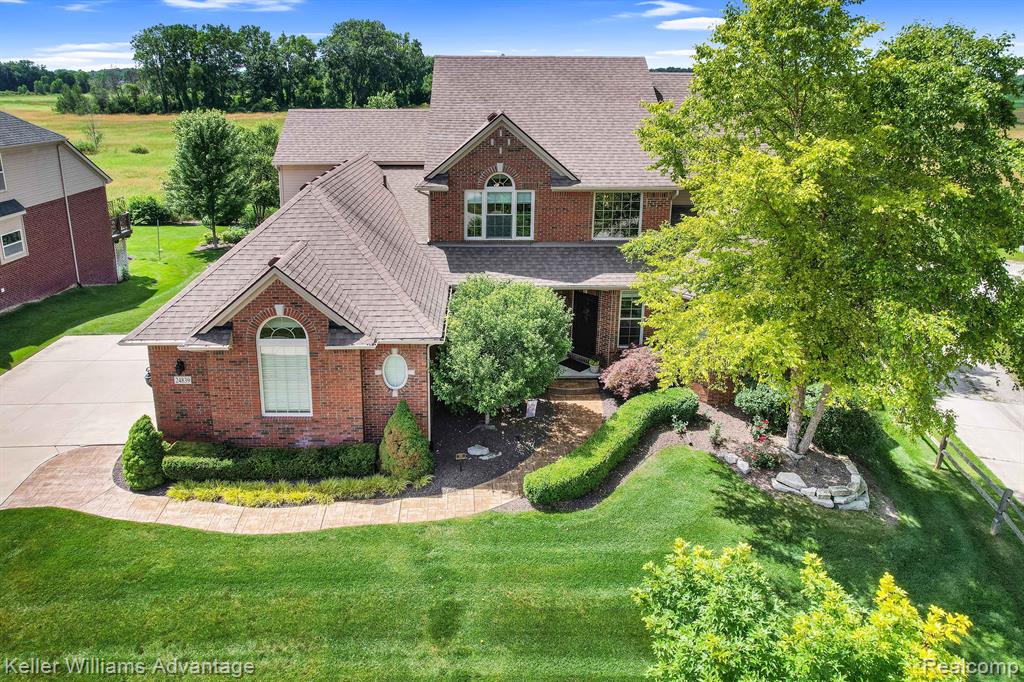 24839 BROMPTON WAY, South Lyon, MI 48178 — Photo 41