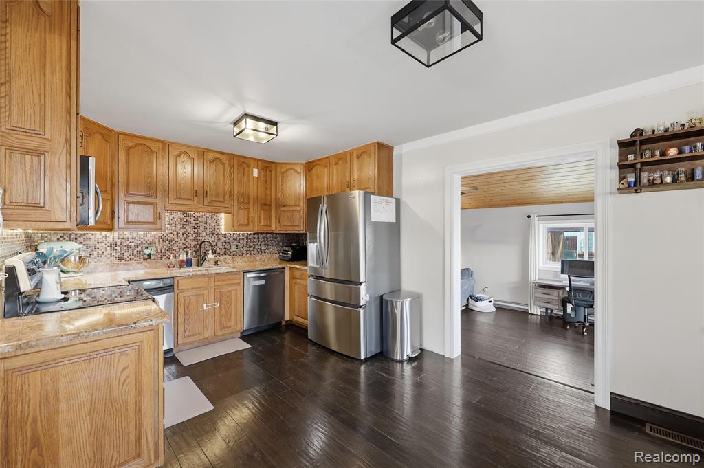 50661 Jim Drive, Chesterfield, MI 48047 — Photo 11