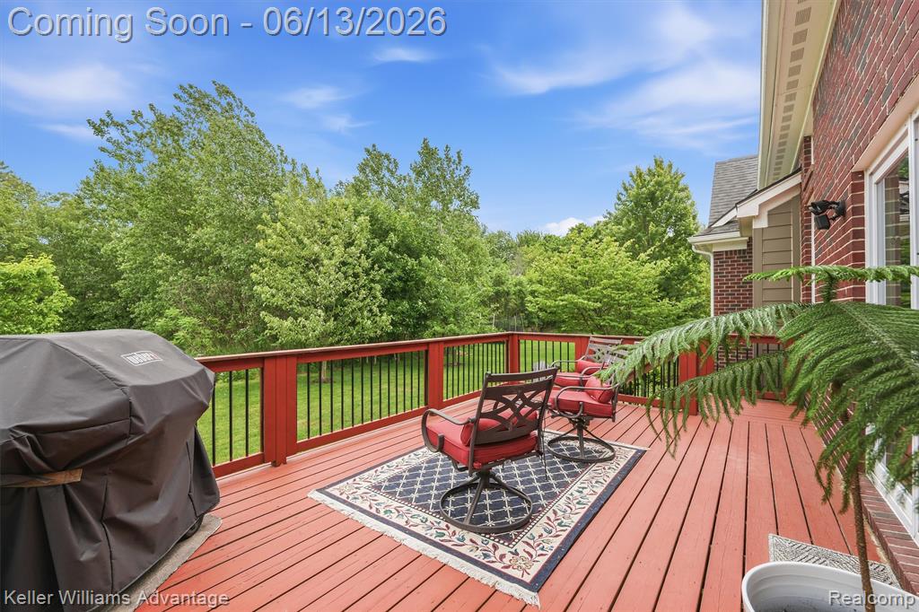 23740 Stoneleigh Drive, South Lyon, MI 48178 — Photo 55