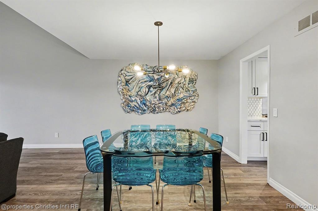 5143 Woodlands Drive, Bloomfield Hills, MI 48302 — Photo 10