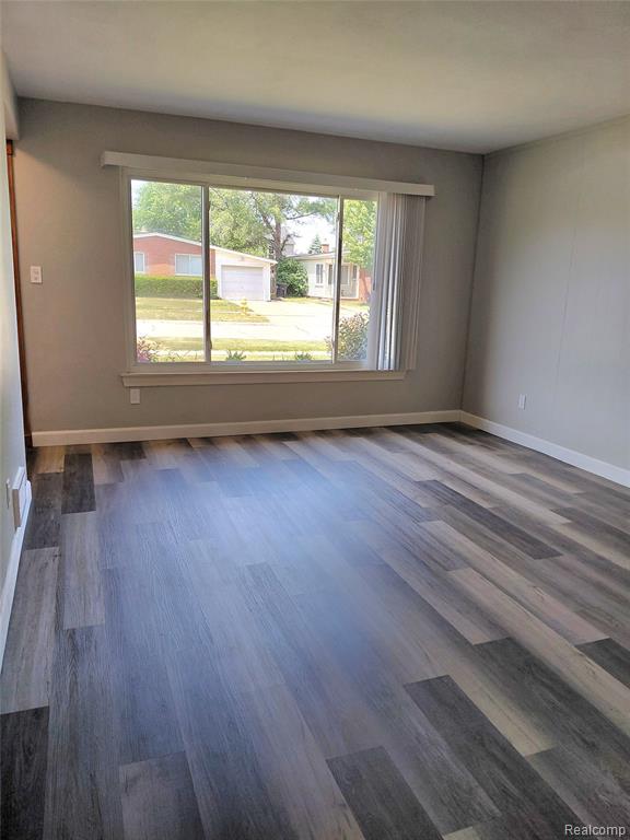 513 S Hawthorne Street, Westland, MI 48186 — Photo 6