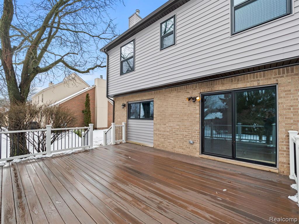 6866 SERENITY Drive, Troy, MI 48098 — Photo 39