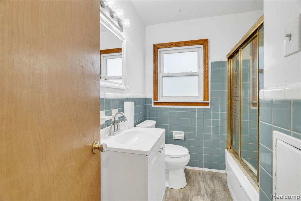 6235 Rosemont Avenue, Detroit, MI 48228 — Photo 20
