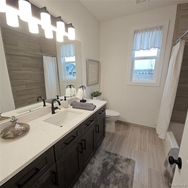 50861 Mistwood Drive, Macomb, MI 48042 — Photo 41