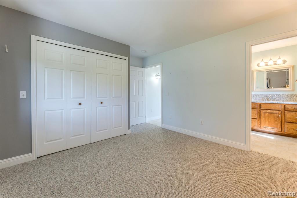 6455 LAKEVIEW Drive, MI — Photo 47