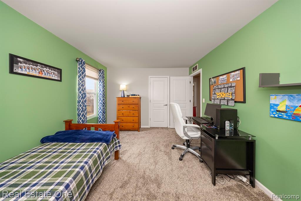 49159 Gaviota Lane, Macomb, MI 48044 — Photo 37