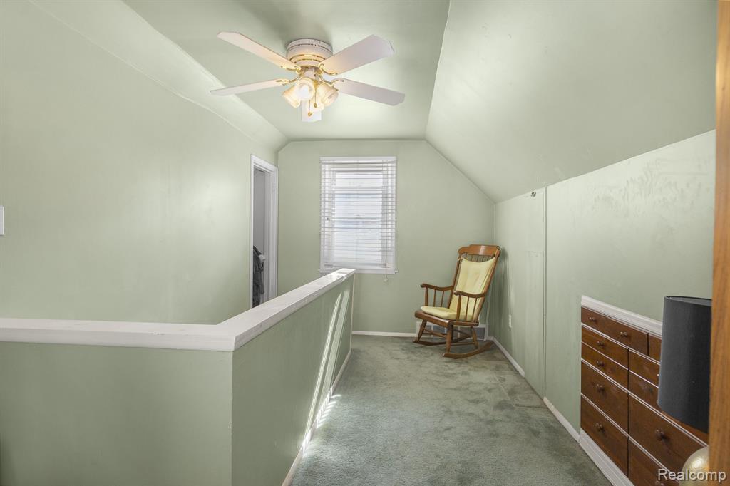 430 N Edgeworth Avenue, Royal Oak, MI 48067 — Photo 19