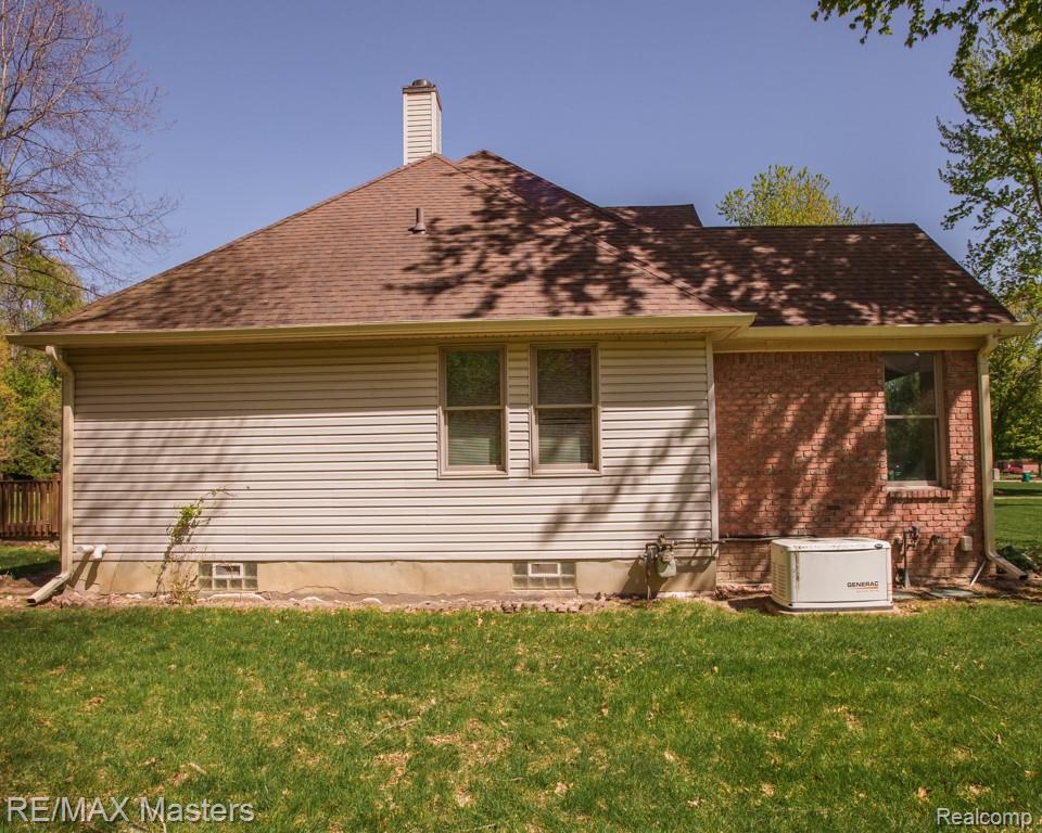 27178 John Drive, New Boston, MI 48164 — Photo 5