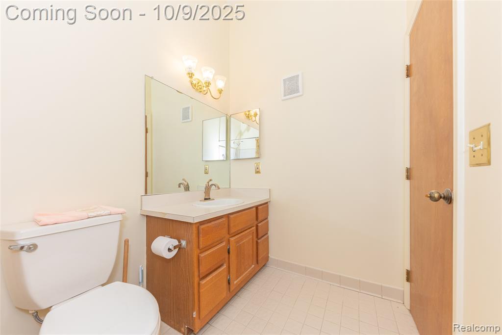 42265 S Mill Race Court, Plymouth, MI 48170 — Photo 19
