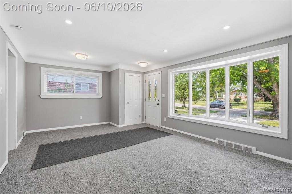 8245 Roosevelt Street, Taylor, MI 48180 — Photo 5