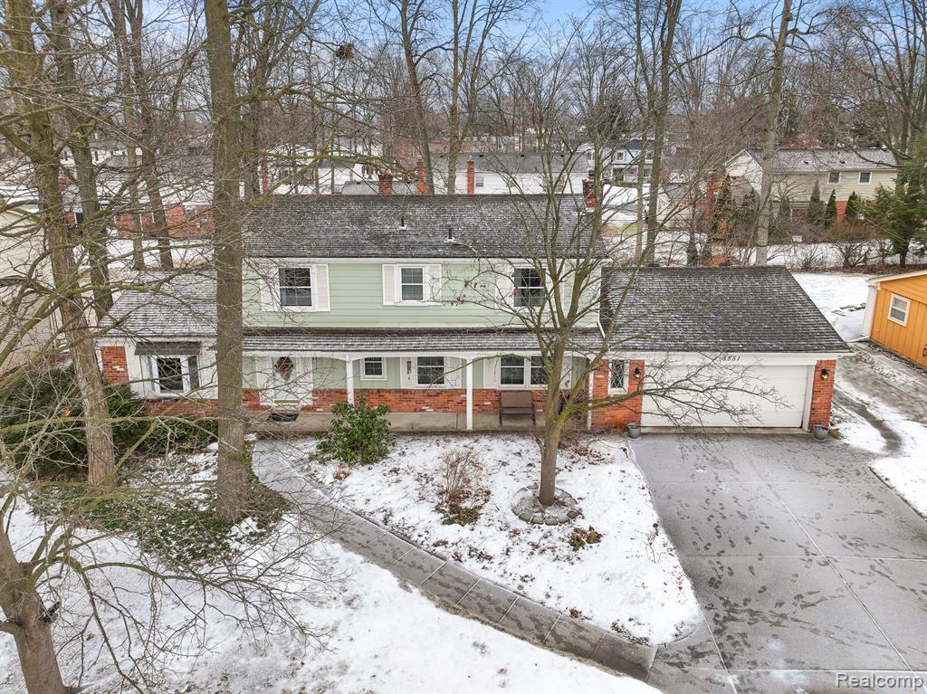 5551 NORTHCOTE, West Bloomfield, MI — Photo 2