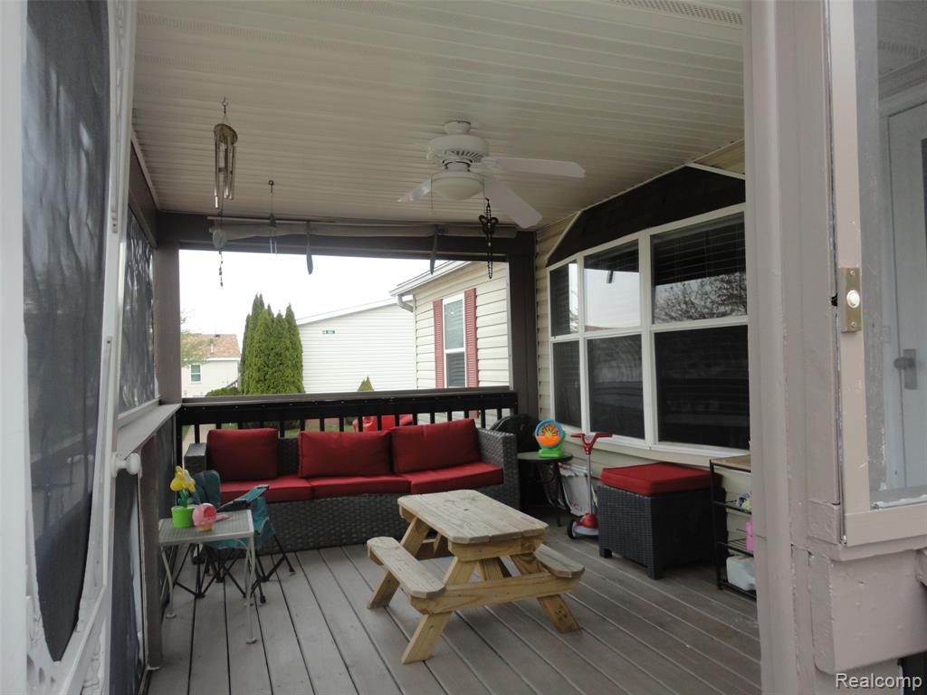 815 Jacobs Landing, Monroe, MI 48161 — Photo 3