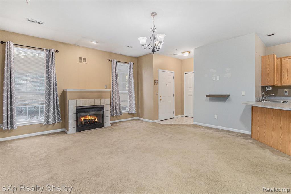 3103 ADDINGTON Drive, Commerce Twp, MI 48390 — Photo 5