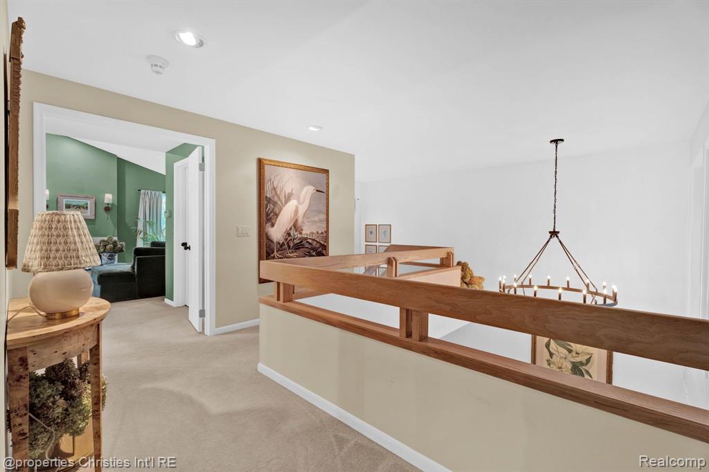 4845 CLIFFSIDE Drive, West Bloomfield, MI 48323 — Photo 41