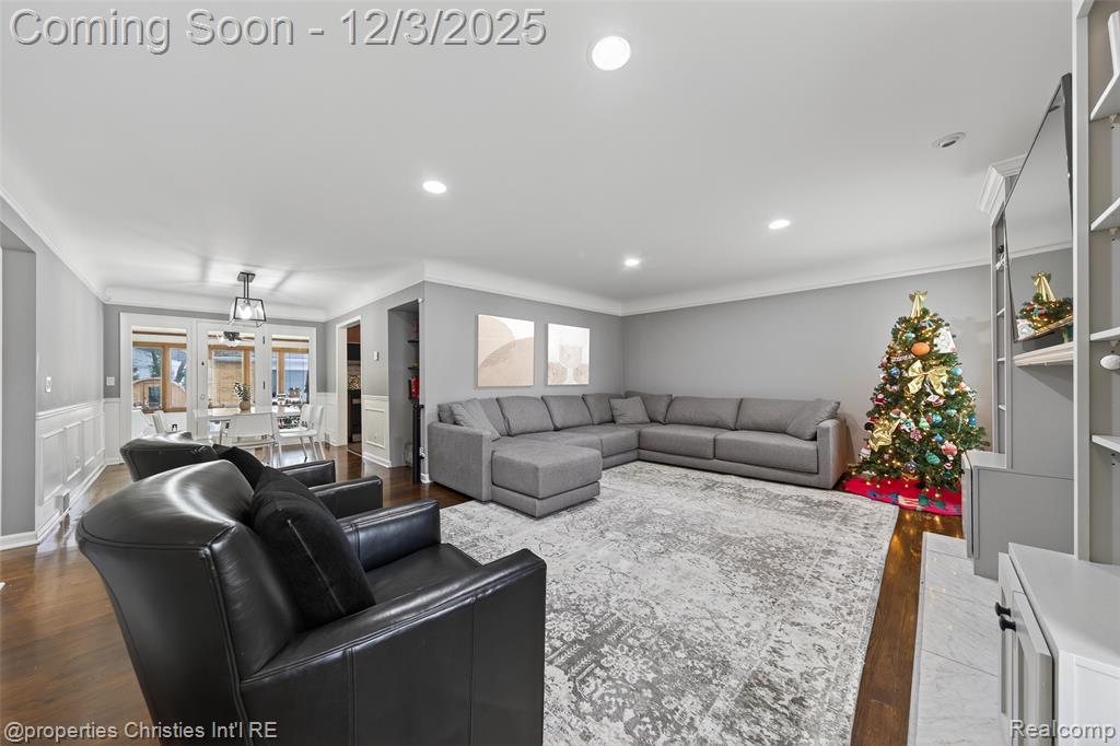 16927 Beverly Road, Beverly Hills, MI 48025 — Photo 15