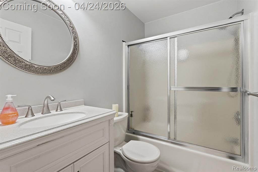 8750 Williamsport Drive, White Lake, MI — Photo 21