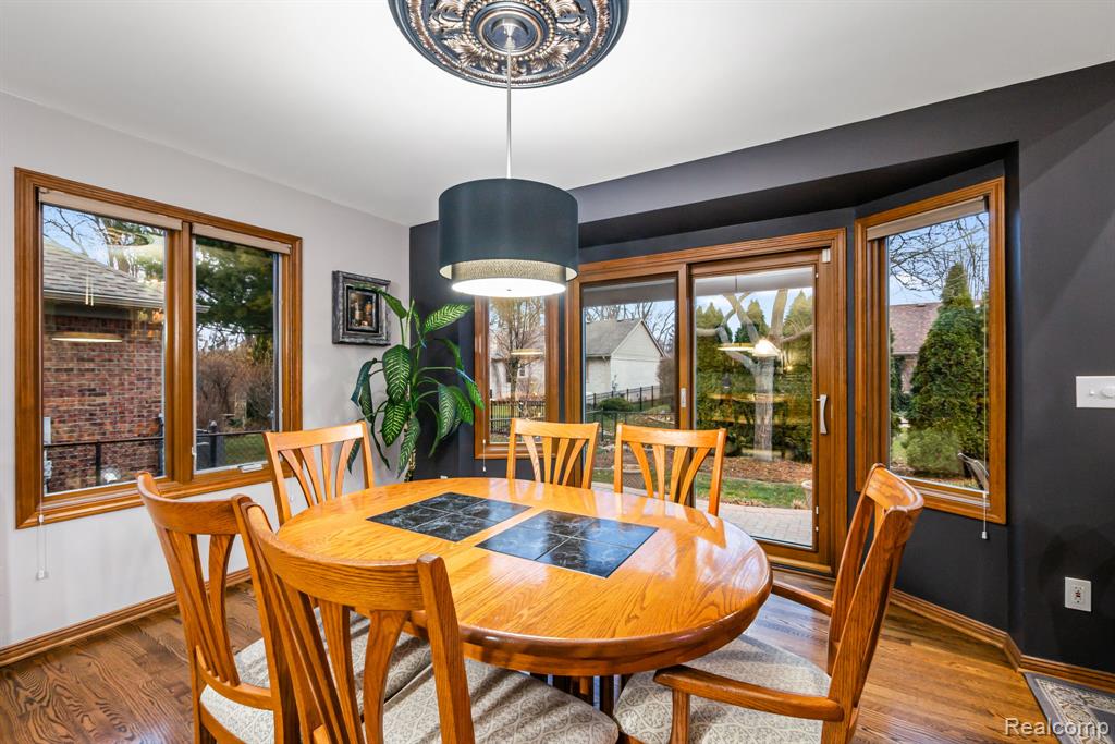 40312 Sugar Spring Drive, Sterling Heights, MI 48313 — Photo 17