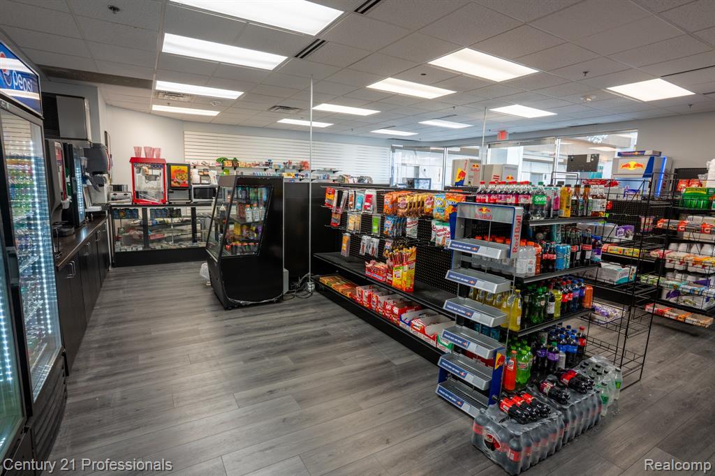 888 W Big Beaver - Troy Eatz Road, 112, Troy, MI 48084 — Photo 12