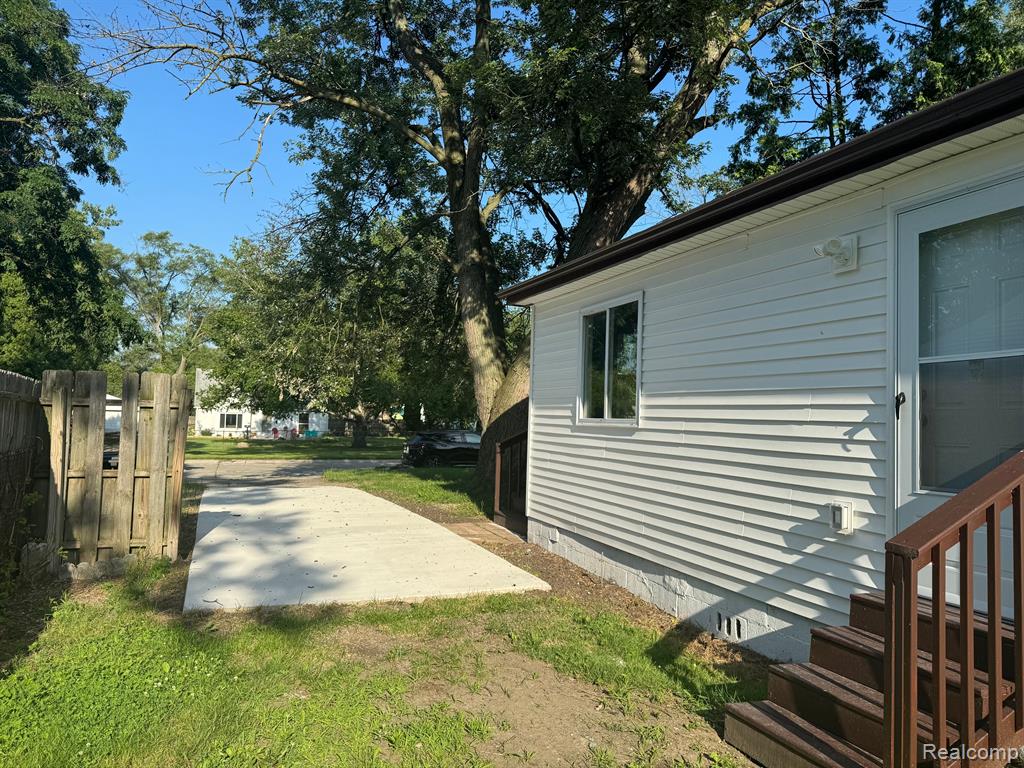 5960 PRINCESS Street, Taylor, MI 48180 — Photo 2
